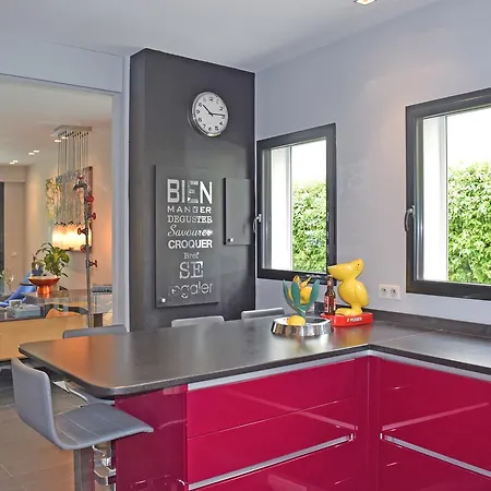 Villa Boulevard Alexandre Iii *