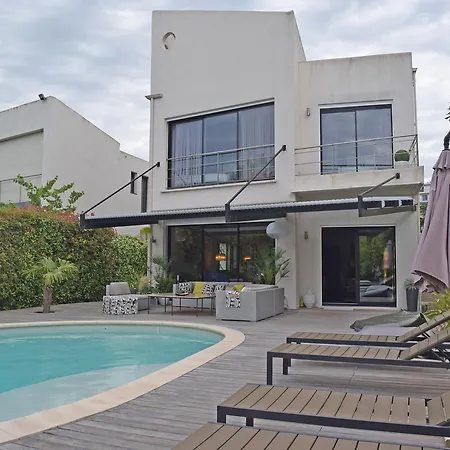 Villa Boulevard Alexandre Iii